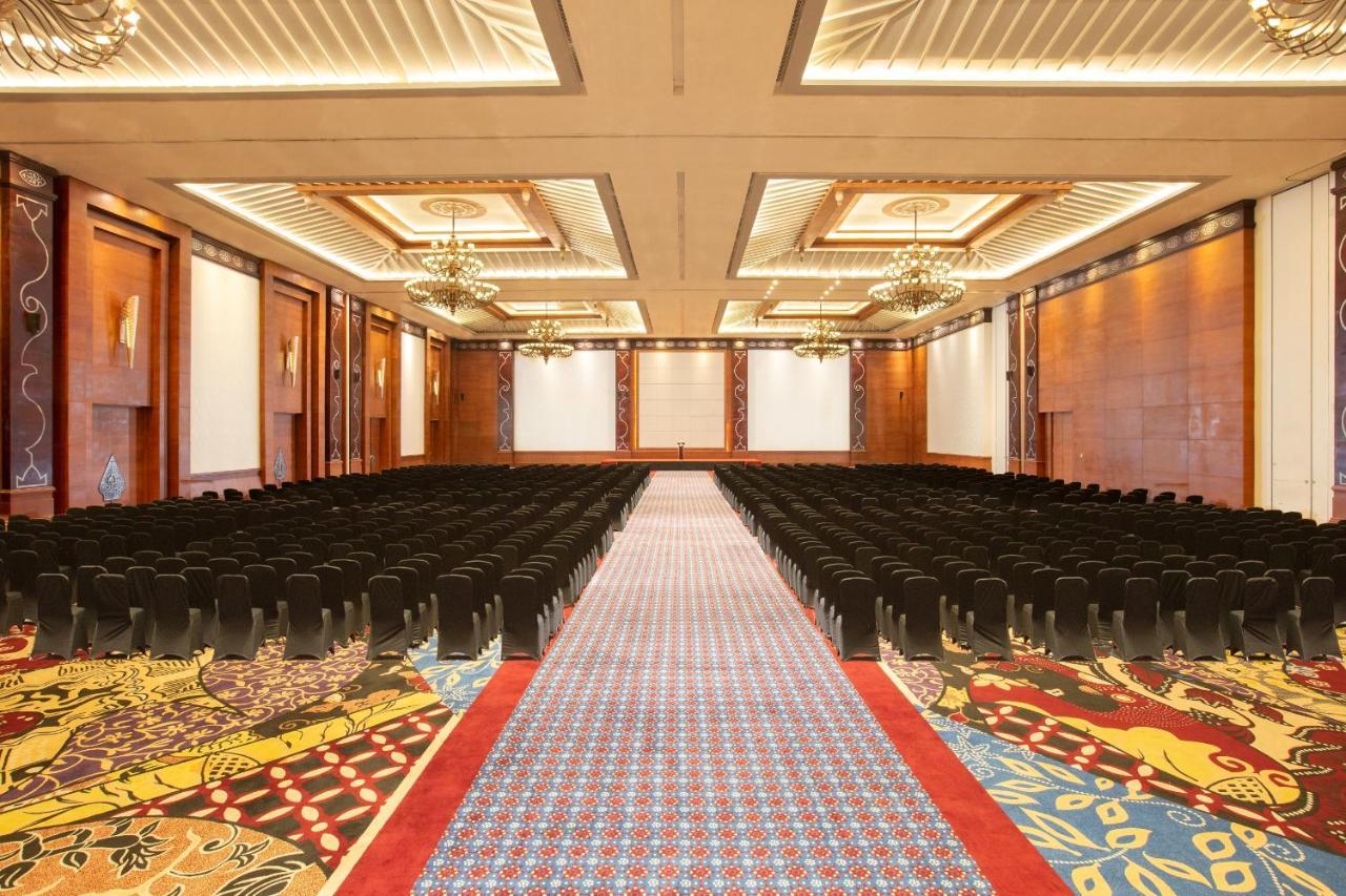 Sahid Raya Hotel & Convention Yogyakarta Maguwo Экстерьер фото