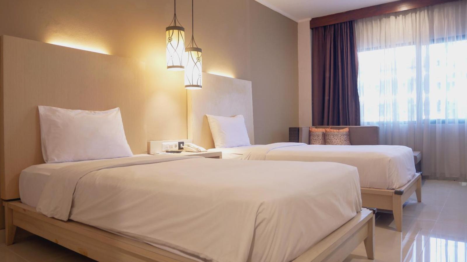 Sahid Raya Hotel & Convention Yogyakarta Maguwo Экстерьер фото